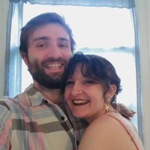 Meet your Posher, Caitlin